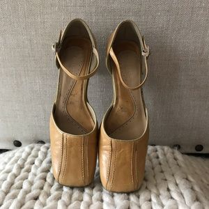 Kenneth Cole Leather Maryjane Heels